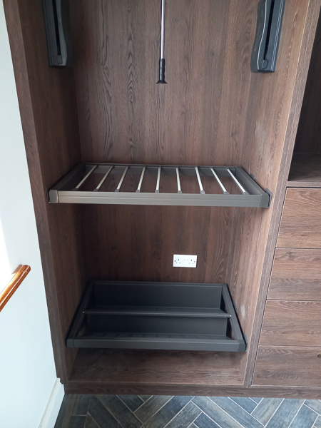 Bedroom5-3